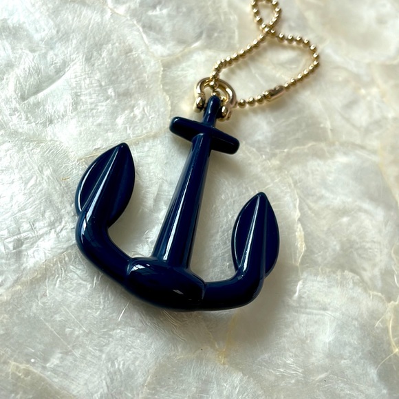 Gucci Anchor Bag Key Charm Patent Leather Blue/Navy 2.5"H x 2"L - Picture 2 of 6